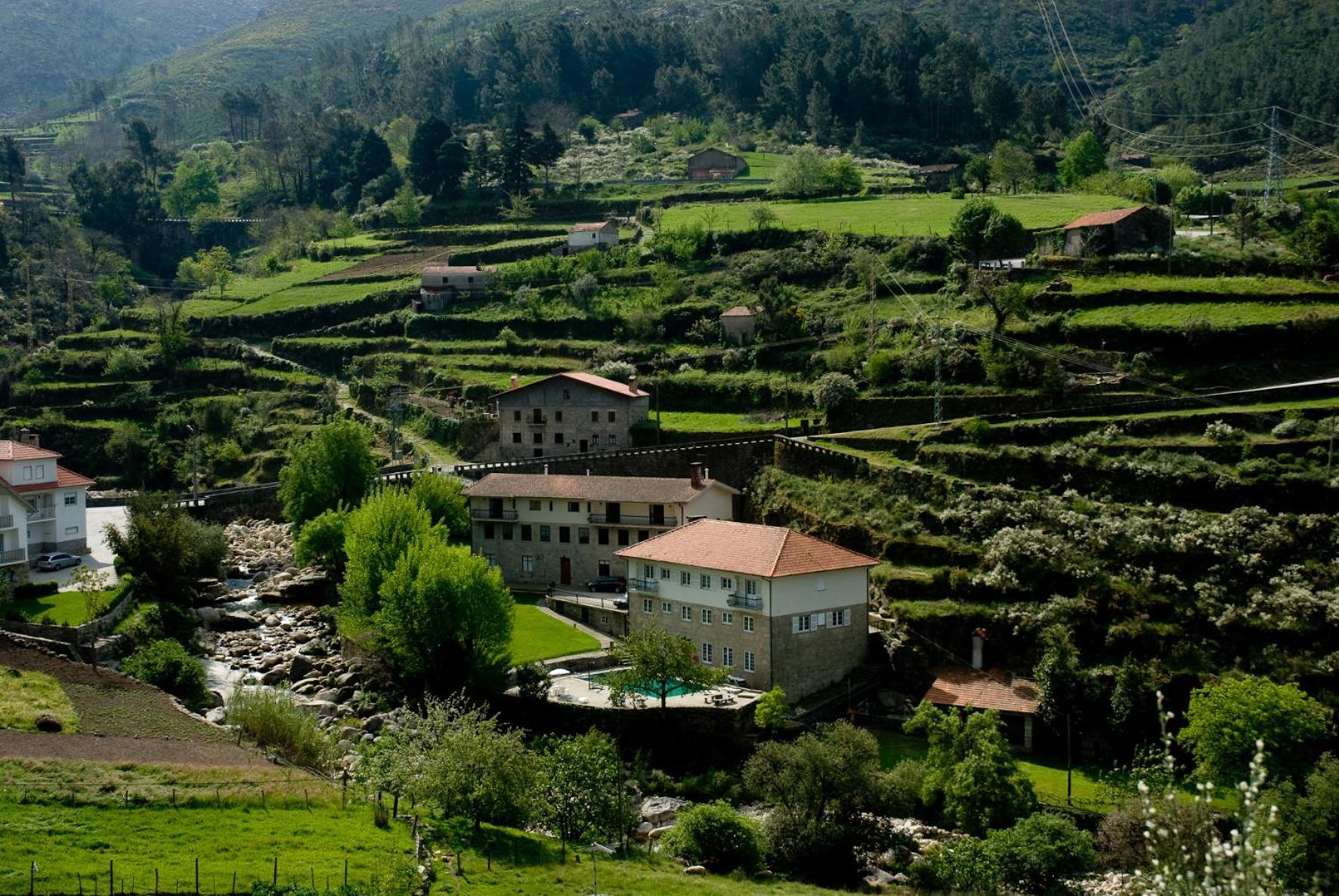 Pensjonat Casa Da Ribeira Alvoco da Serra Zewnętrze zdjęcie