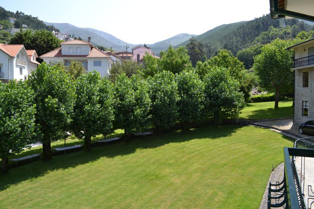 Pensjonat Casa Da Ribeira Alvoco da Serra Zewnętrze zdjęcie